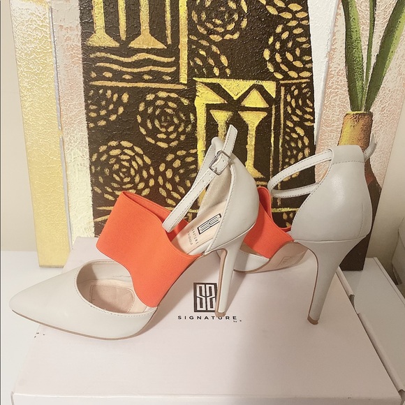 Grey and Orange heel - Picture 6 of 8